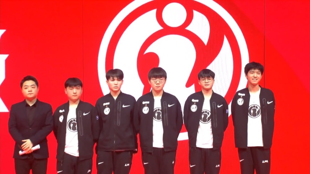 不仅要复刻 不仅要复刻